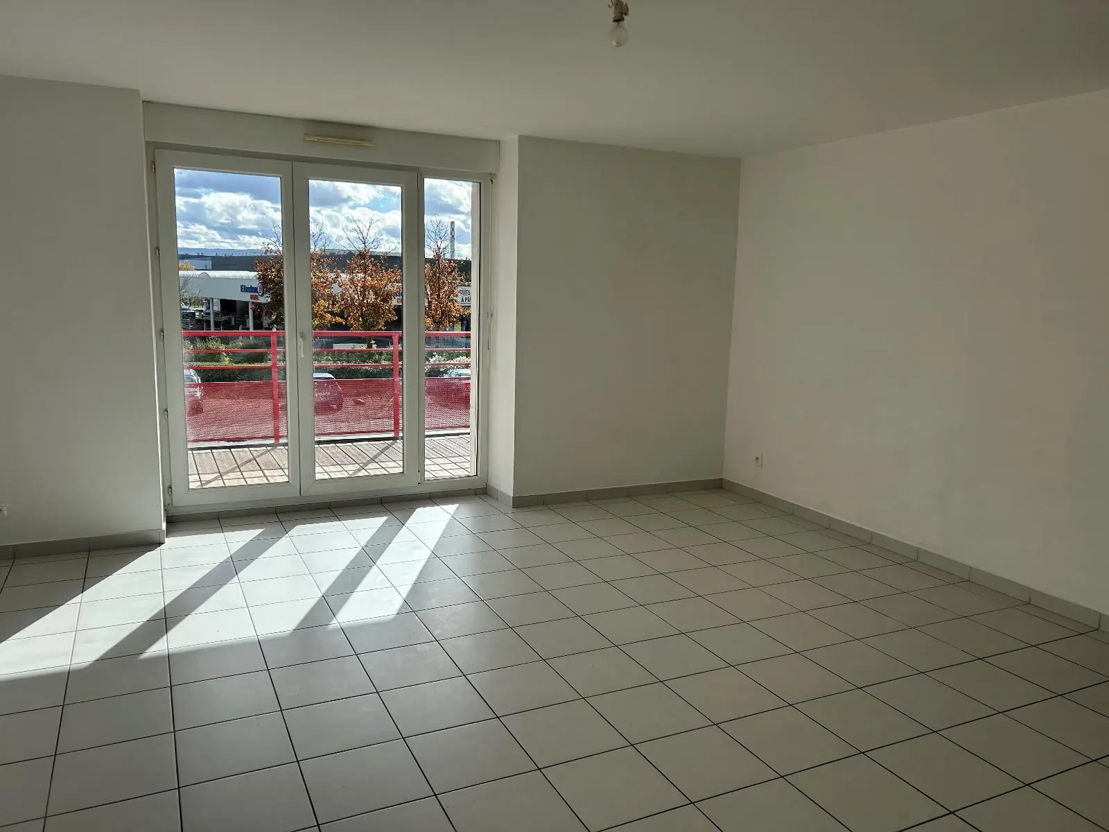 Photo 3 pour Appartement 5 pièces 94m² Photo 3 Appartement 5 pièces 94m²