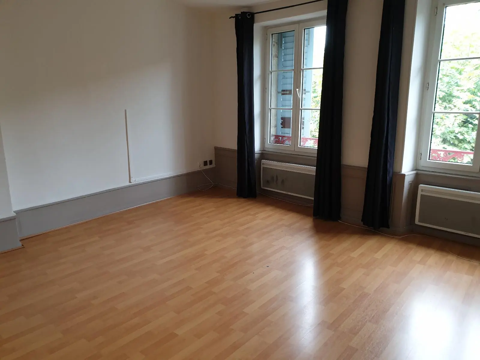 Photo 2 Appartement 1 pièce 33.83m²