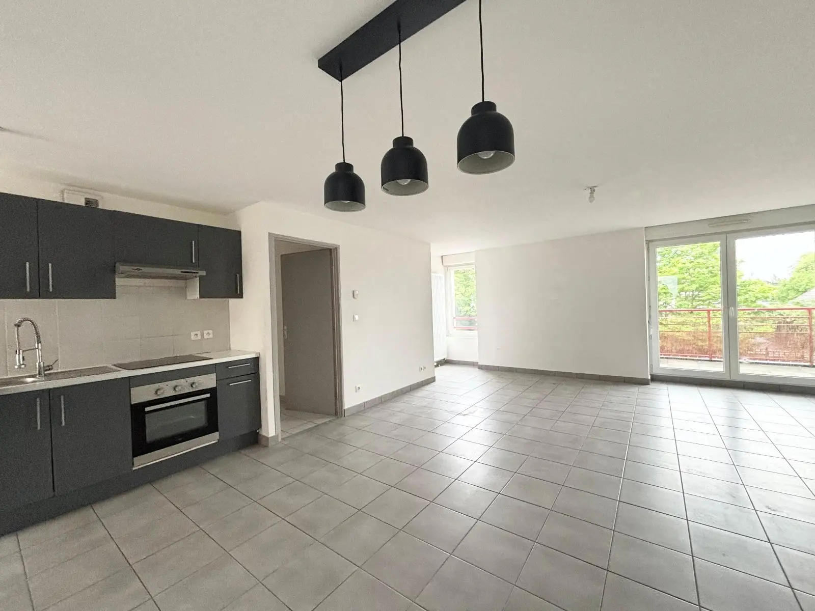 Photo 3 Appartement 4 pièces 90.42m²