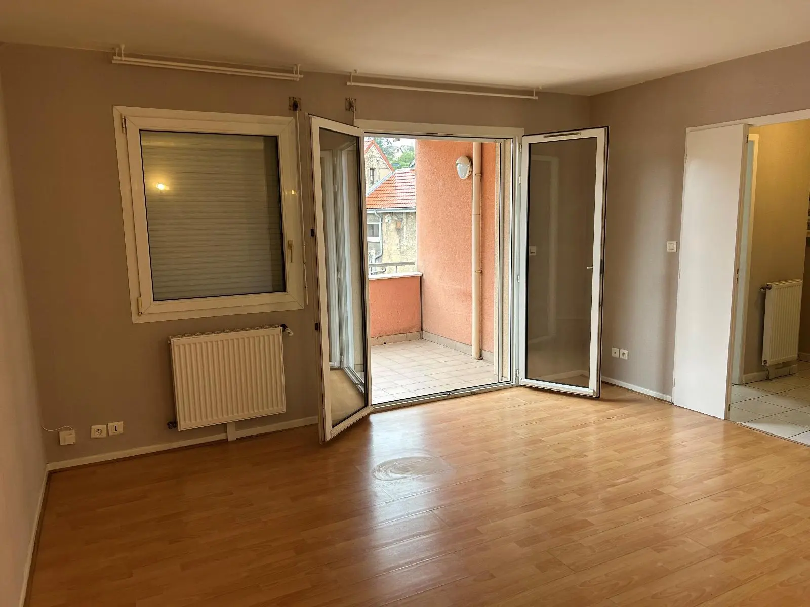 Photo 1 Appartement 4 pièces 76.47m²