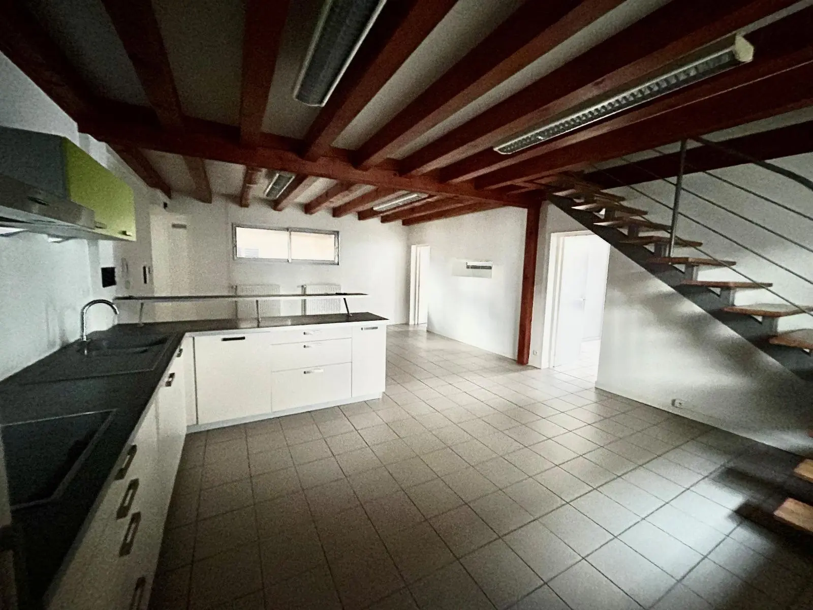 Photo 2 Appartement 5 pièces 152.7m²