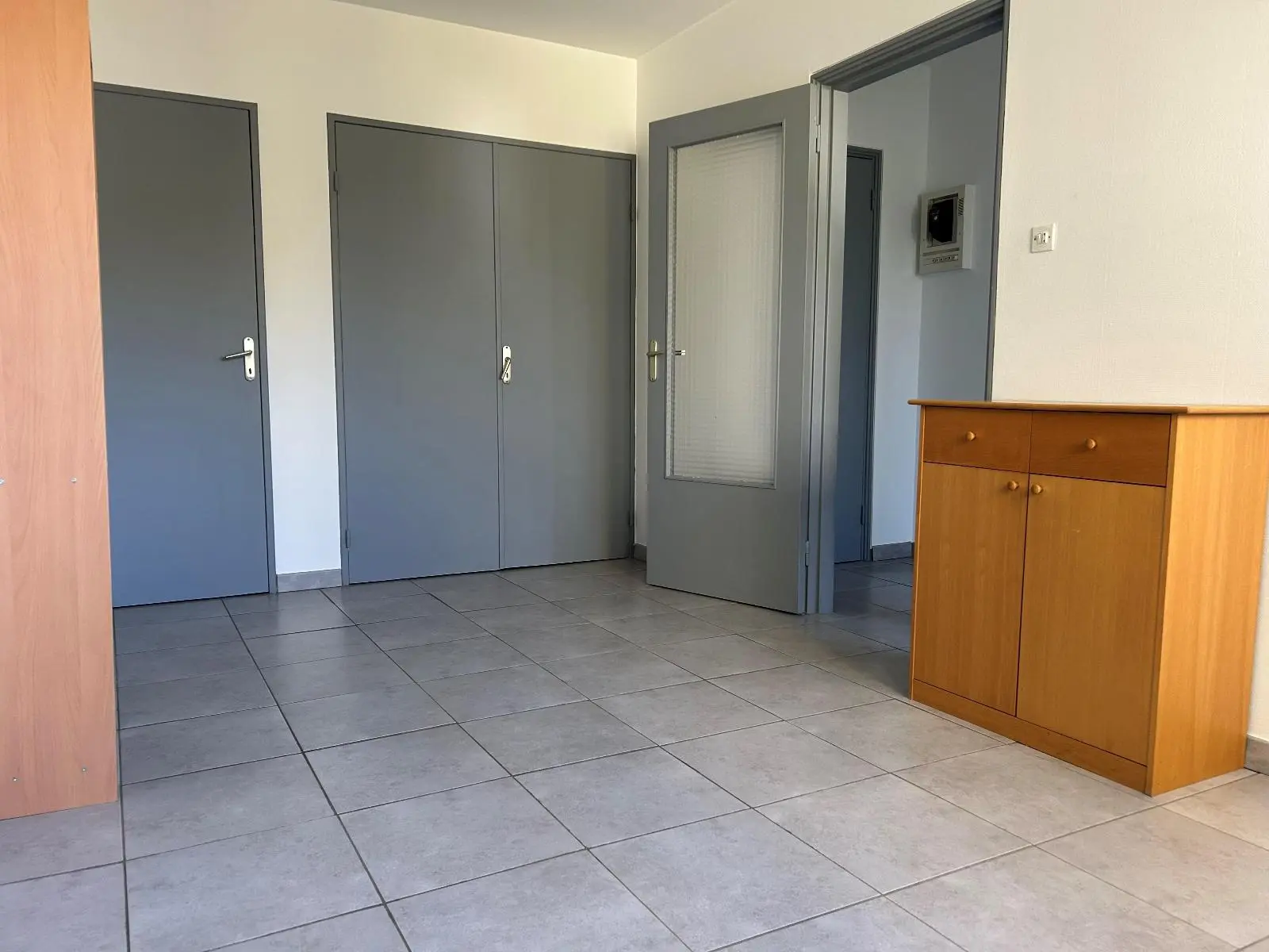 Photo 2 Appartement 1 pièce 25.01m²