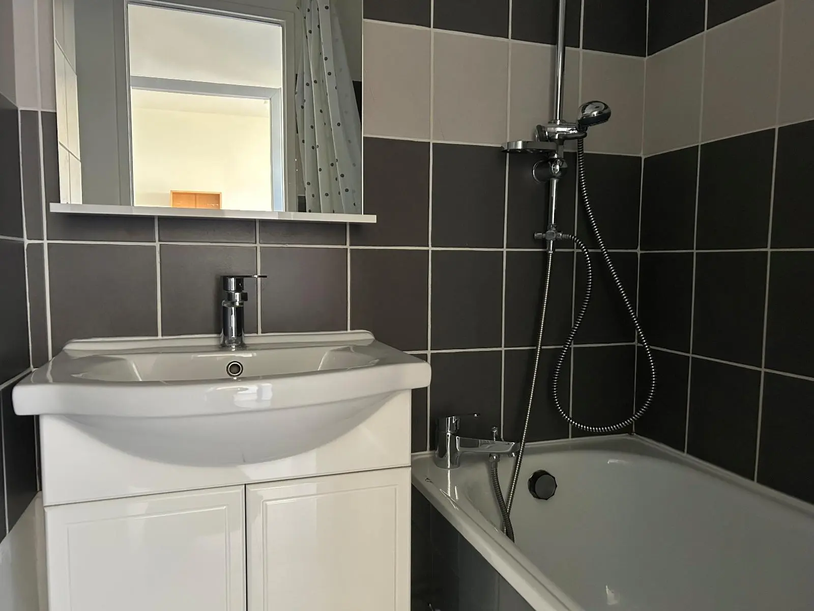 Photo 4 Appartement 1 pièce 25.01m²