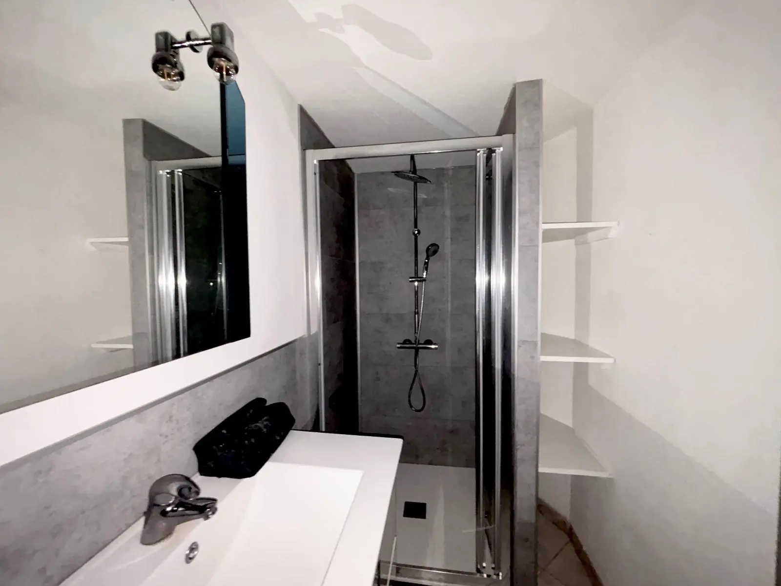 Photo 5 Appartement 1 pièce 28m²