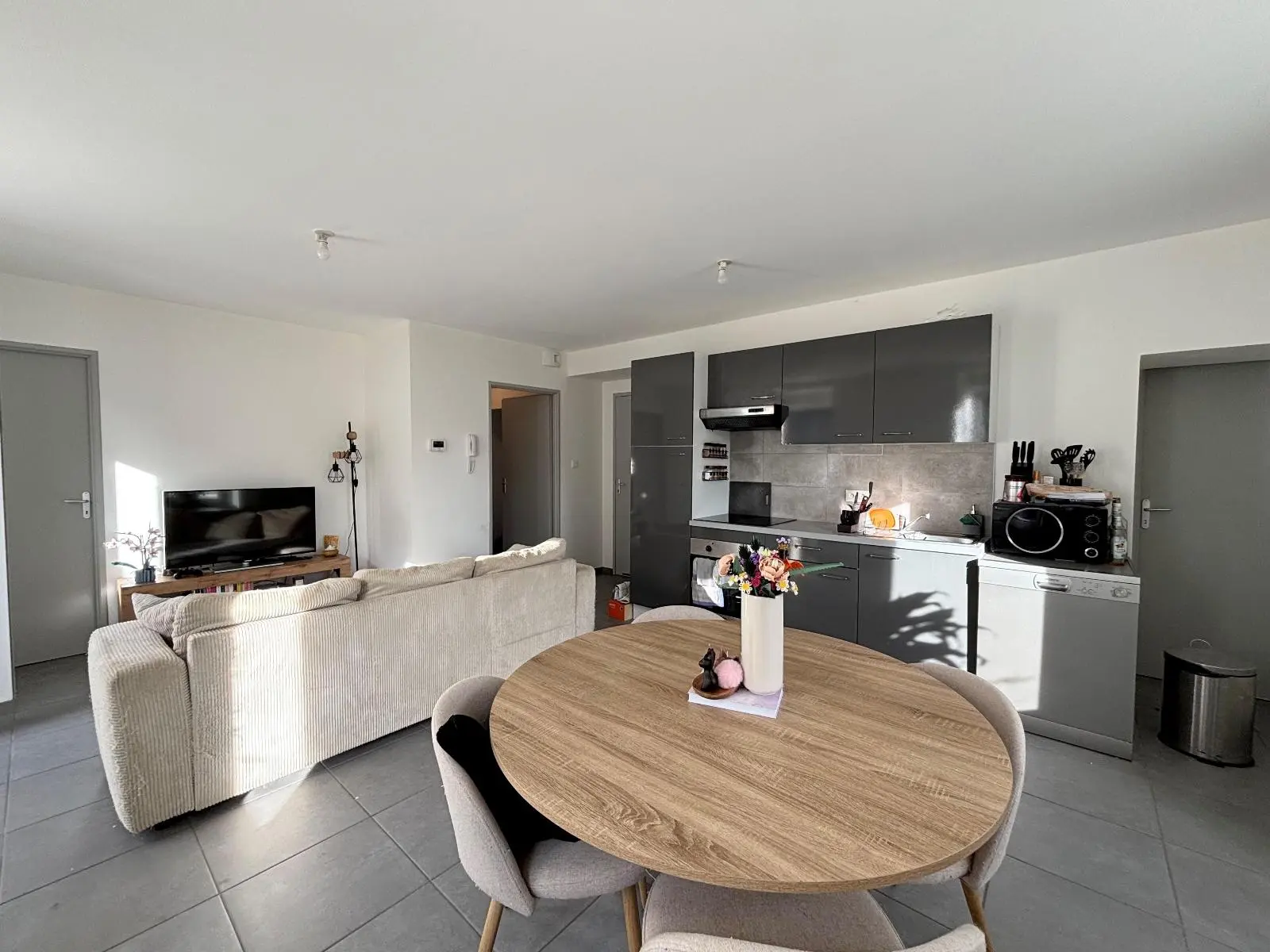 Photo 1 Appartement 3 pièces 70.4m²
