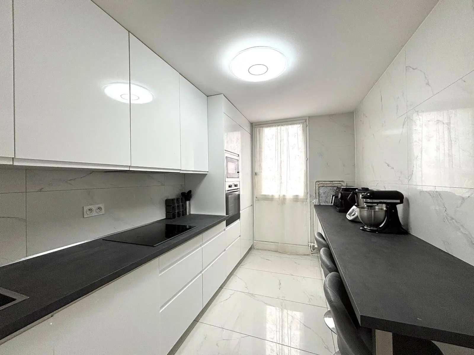 Photo 2 Appartement 5 pièces 106.47m²