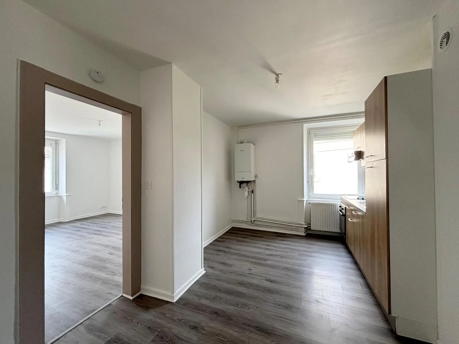 Photo 3 Appartement 1 pièce 47.68m²