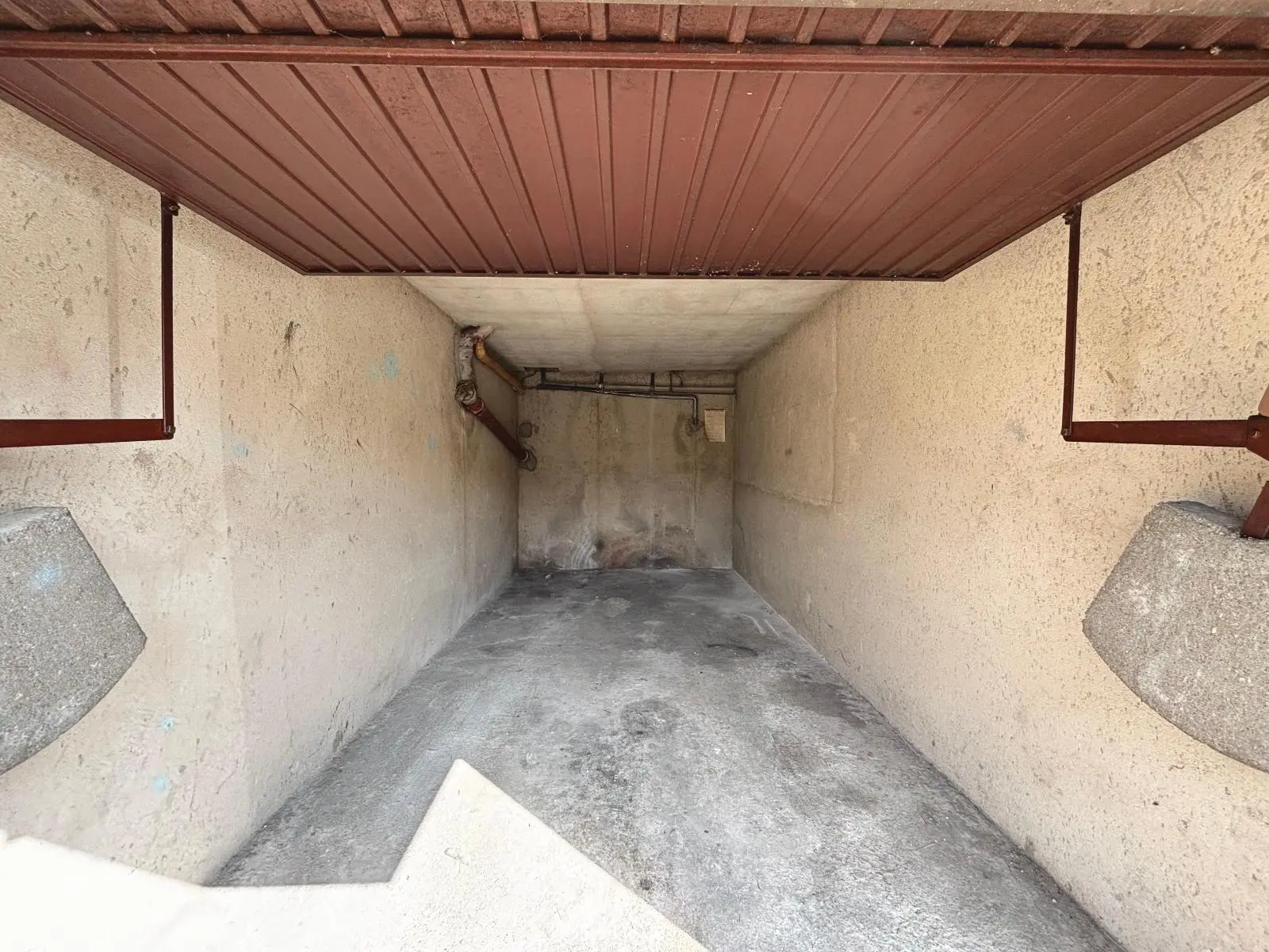 Photo 2 Parking 14m²