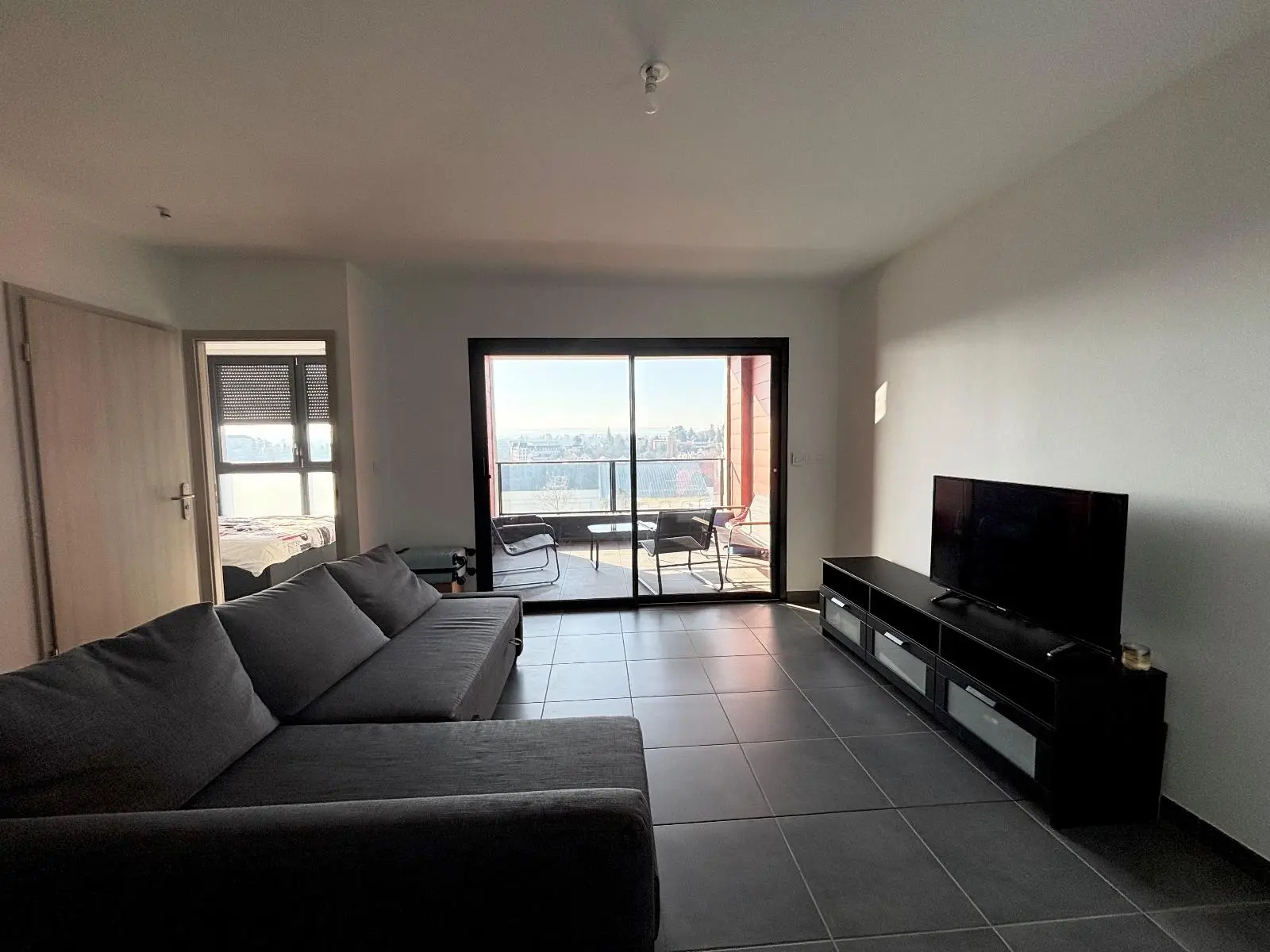 Photo 2 Appartement 2 pièces 41.89m²