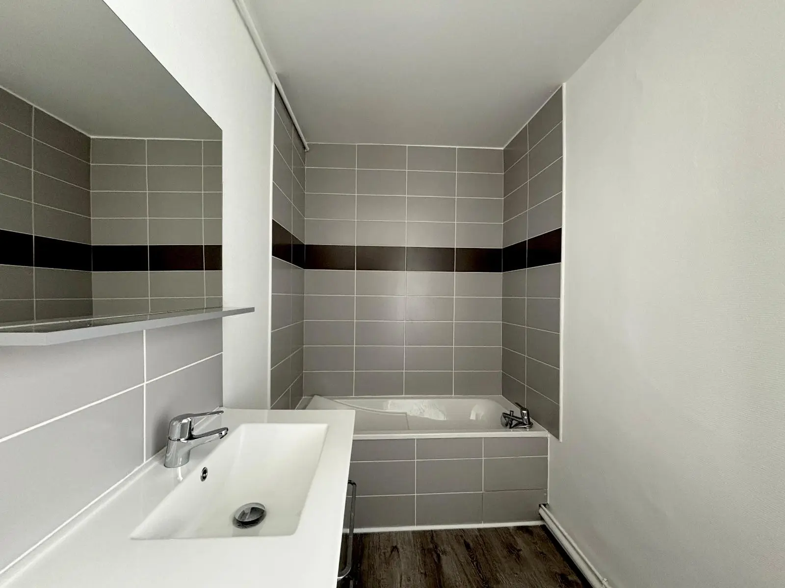 Photo 6 Appartement 1 pièce 47.68m²