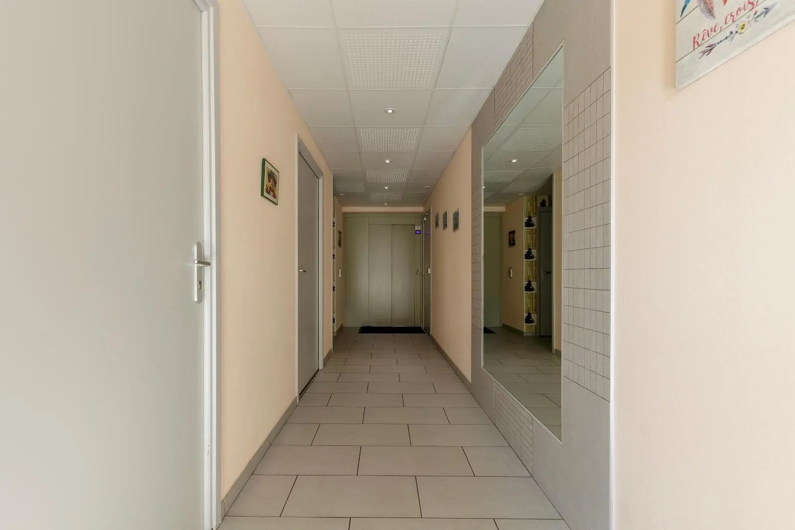 Photo 11 pour Appartement 2 pièces 64.84m² Photo 11 Appartement 2 pièces 64.84m²