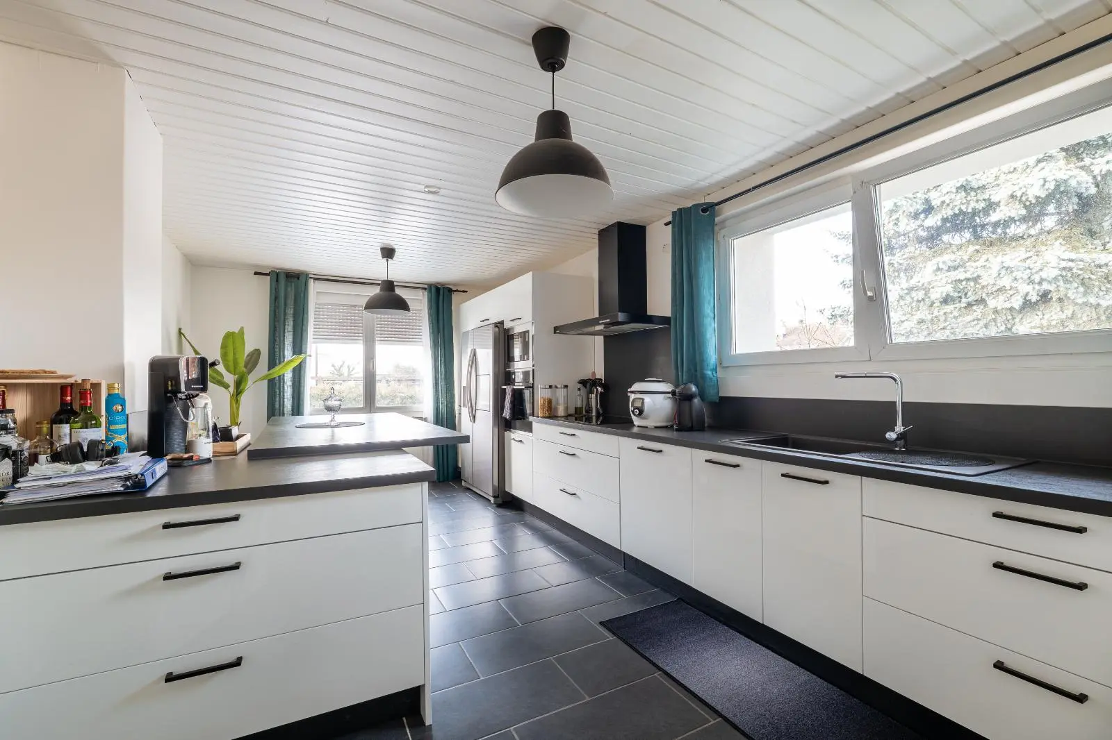 Photo 1 Maison 4 pièces 82m²