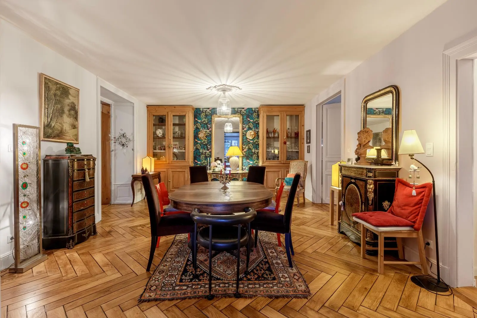 Photo 2 Appartement 6 pièces 135m²