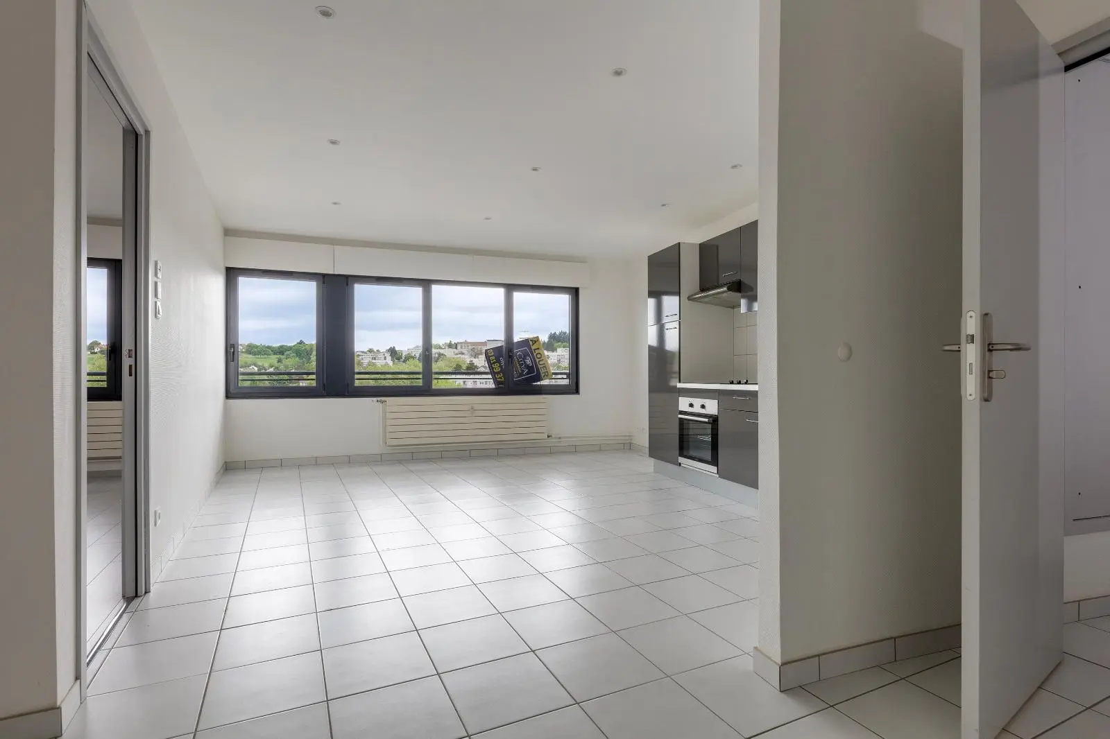 Photo 3 Appartement 2 pièces 46.45m²