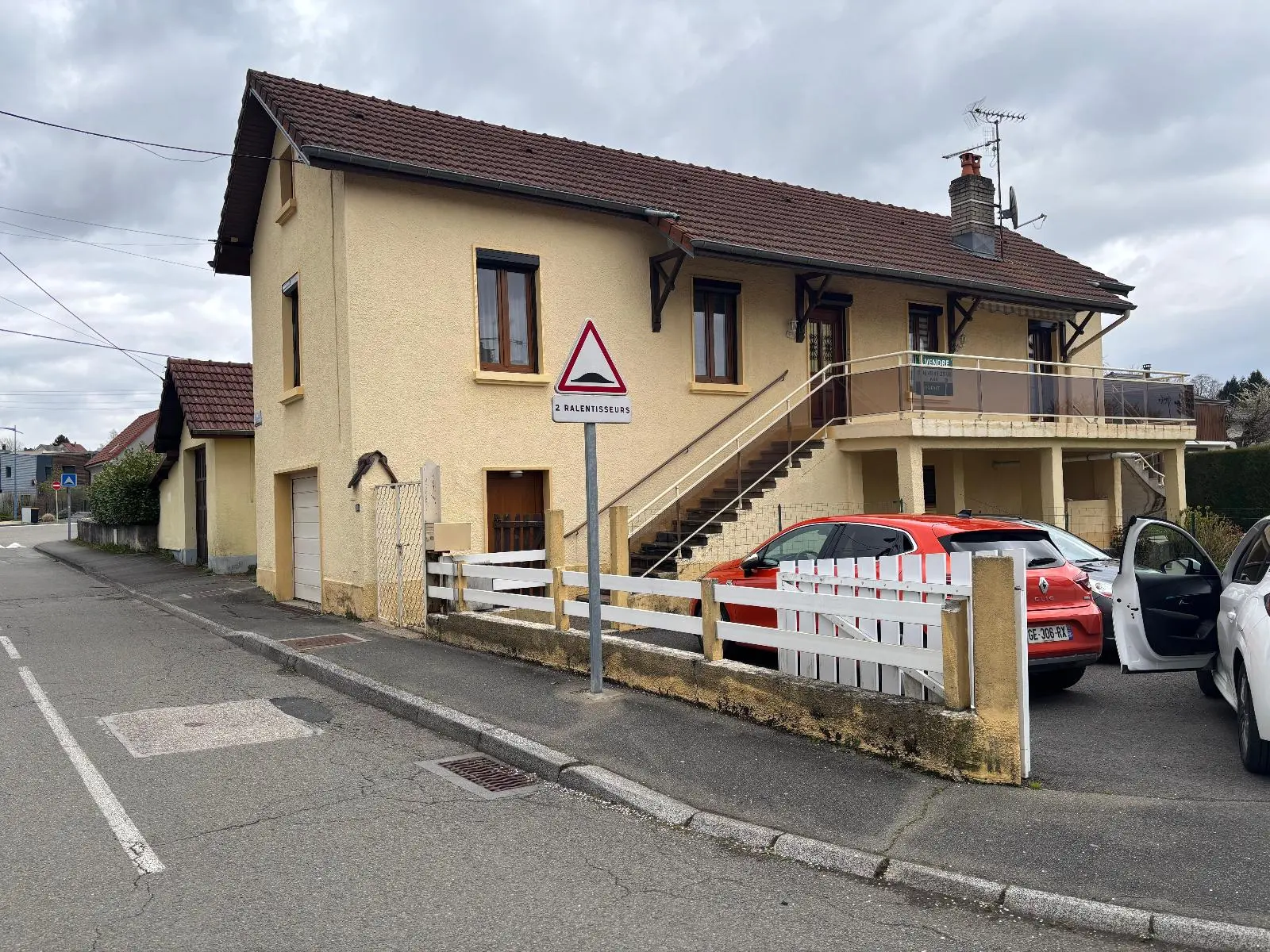 Photo 1 Maison 4 pièces 90m²