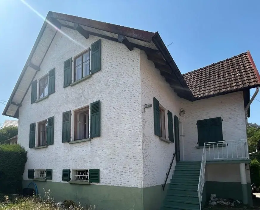 Photo 1 Maison 4 pièces 107m²