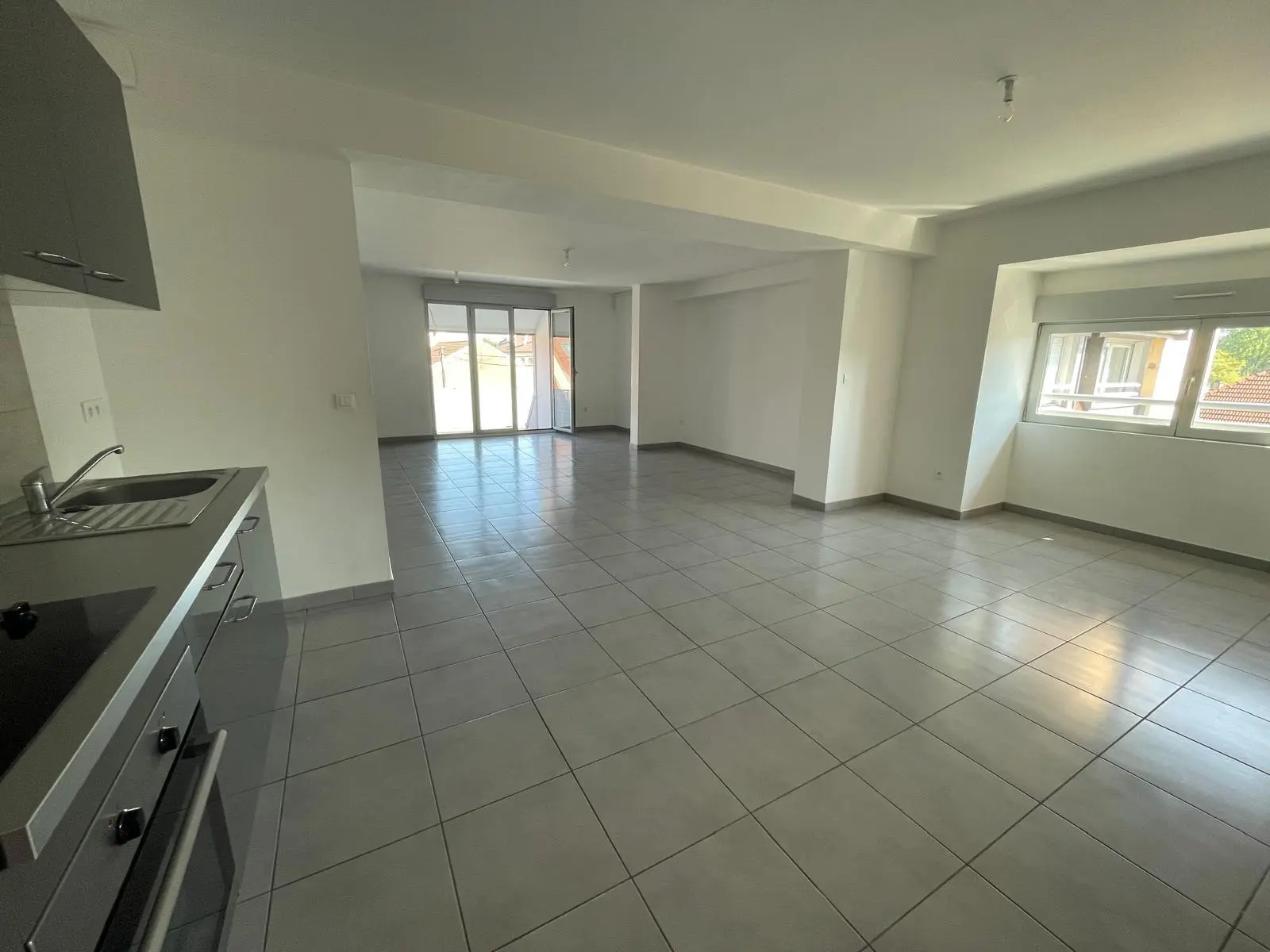 Photo 4 Appartement 5 pièces 99m²