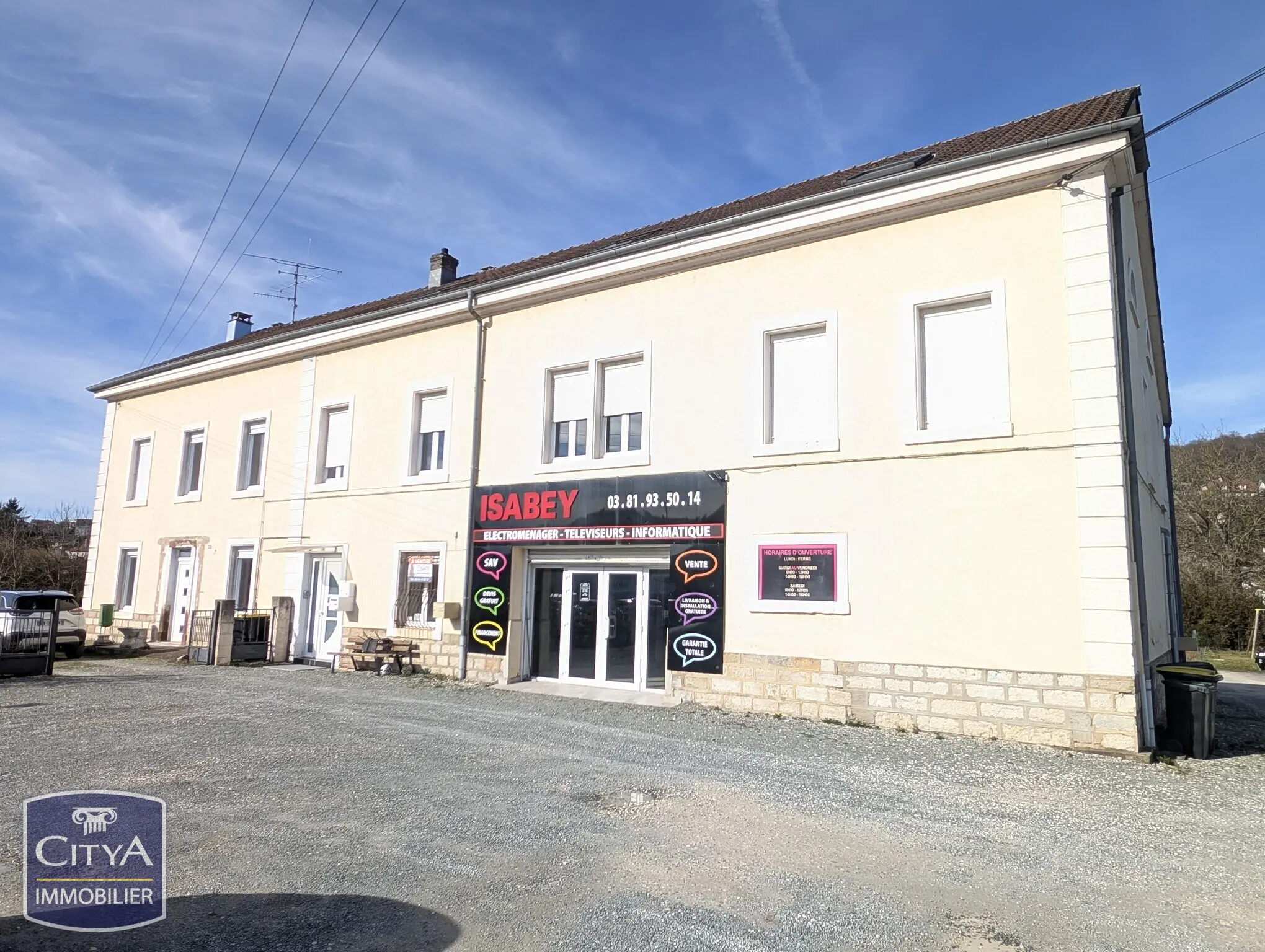 Local commercial 263 m² · à Bavans · 263 m² · 78 000 €