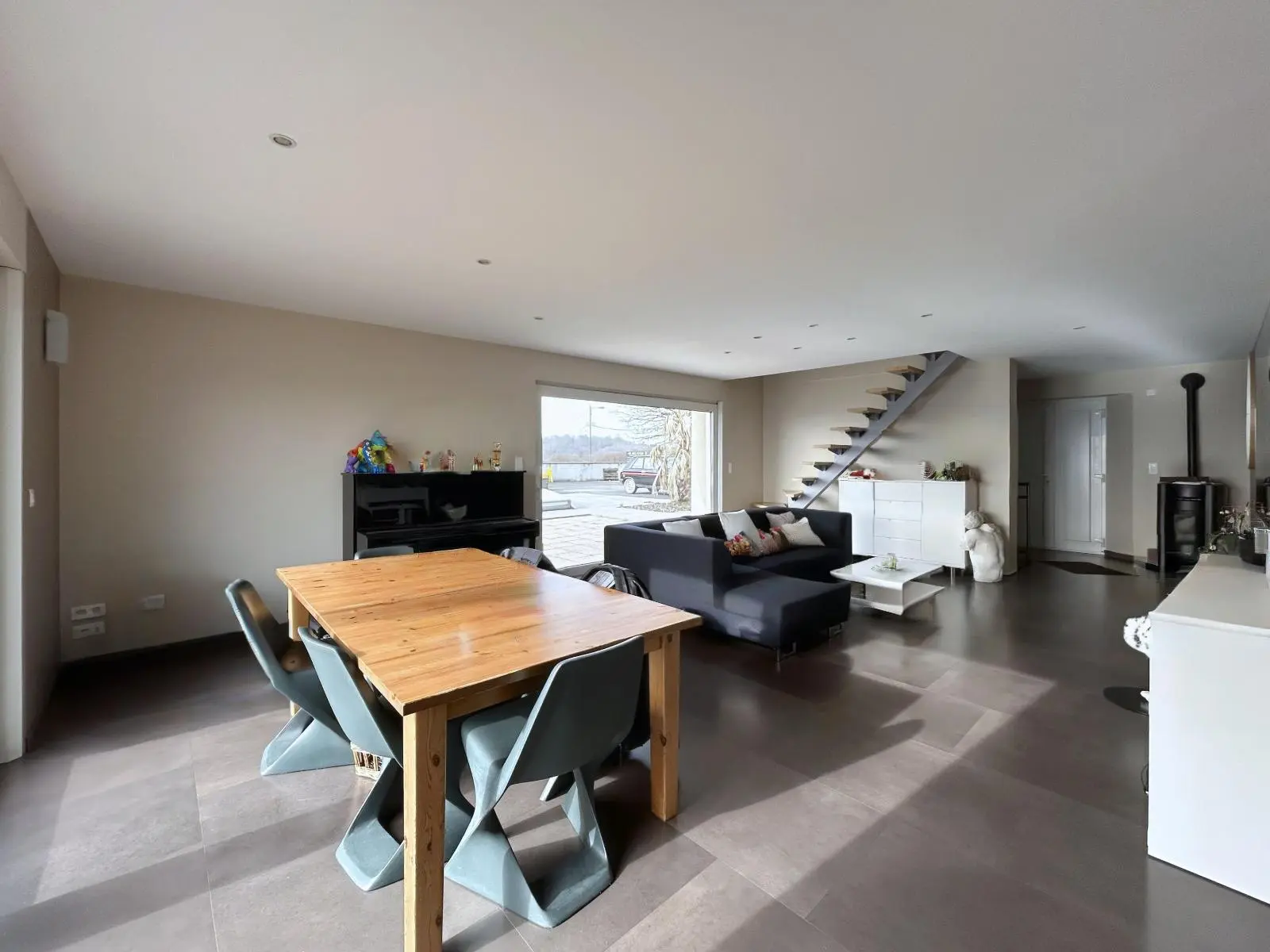 Photo 1 Maison 6 pièces 280m²