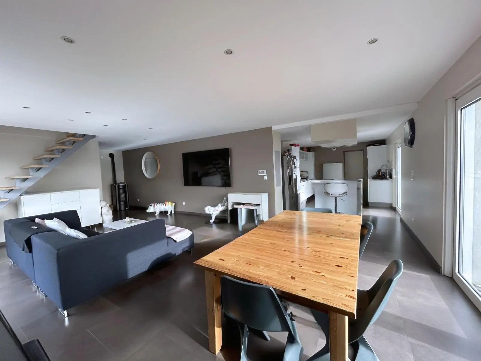 Photo 2 Maison 6 pièces 280m²