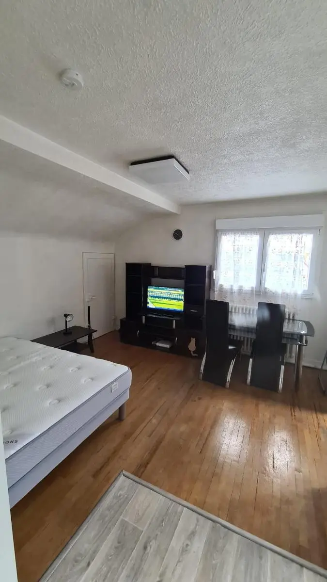 Photo 1 Appartement 1 pièce 25m²