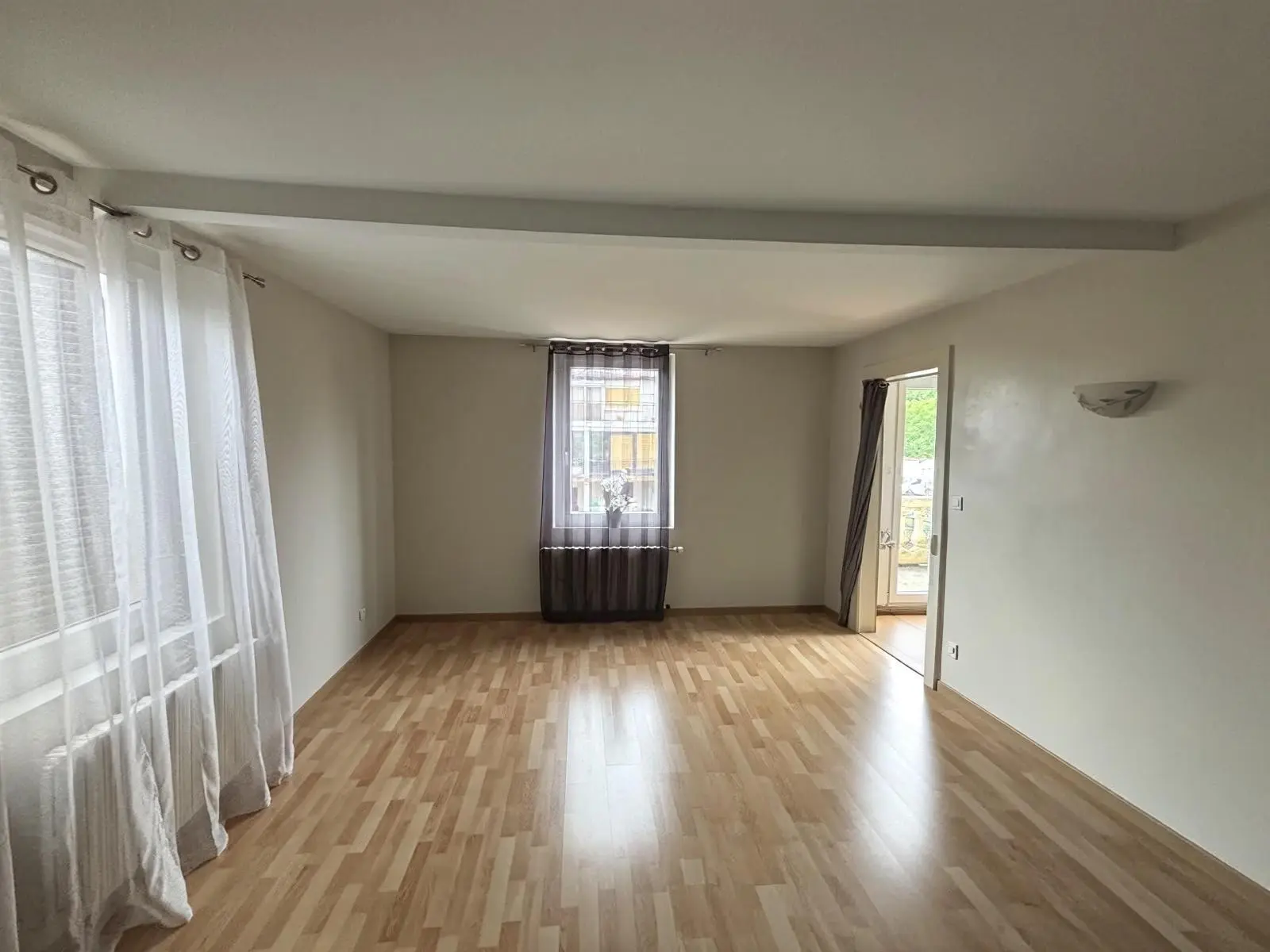 Photo 3 Appartement 8 pièces 180m²