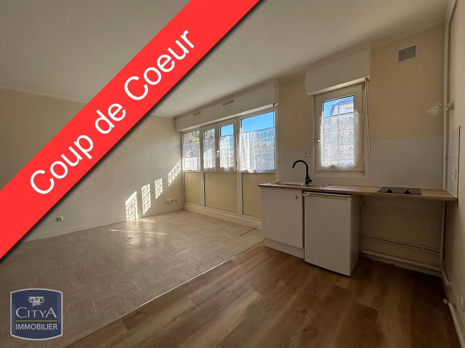 Photo 1 Appartement 1 pièce 25.62m²