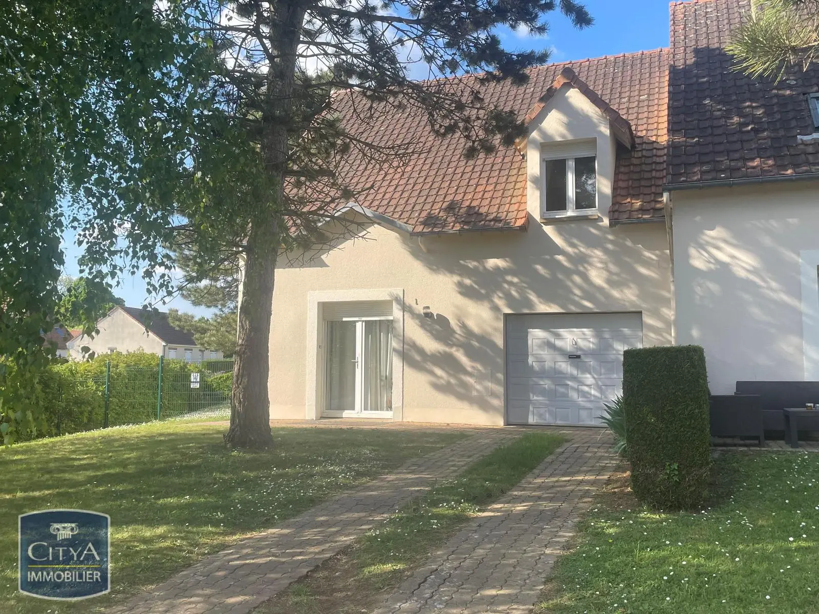Photo 1 Maison 4 pièces 82.34m²