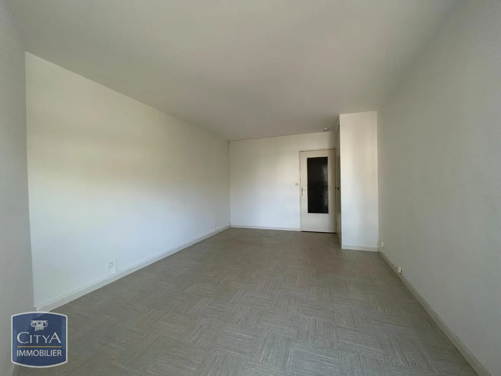 Photo 2 Appartement 1 pièce 22.68m²