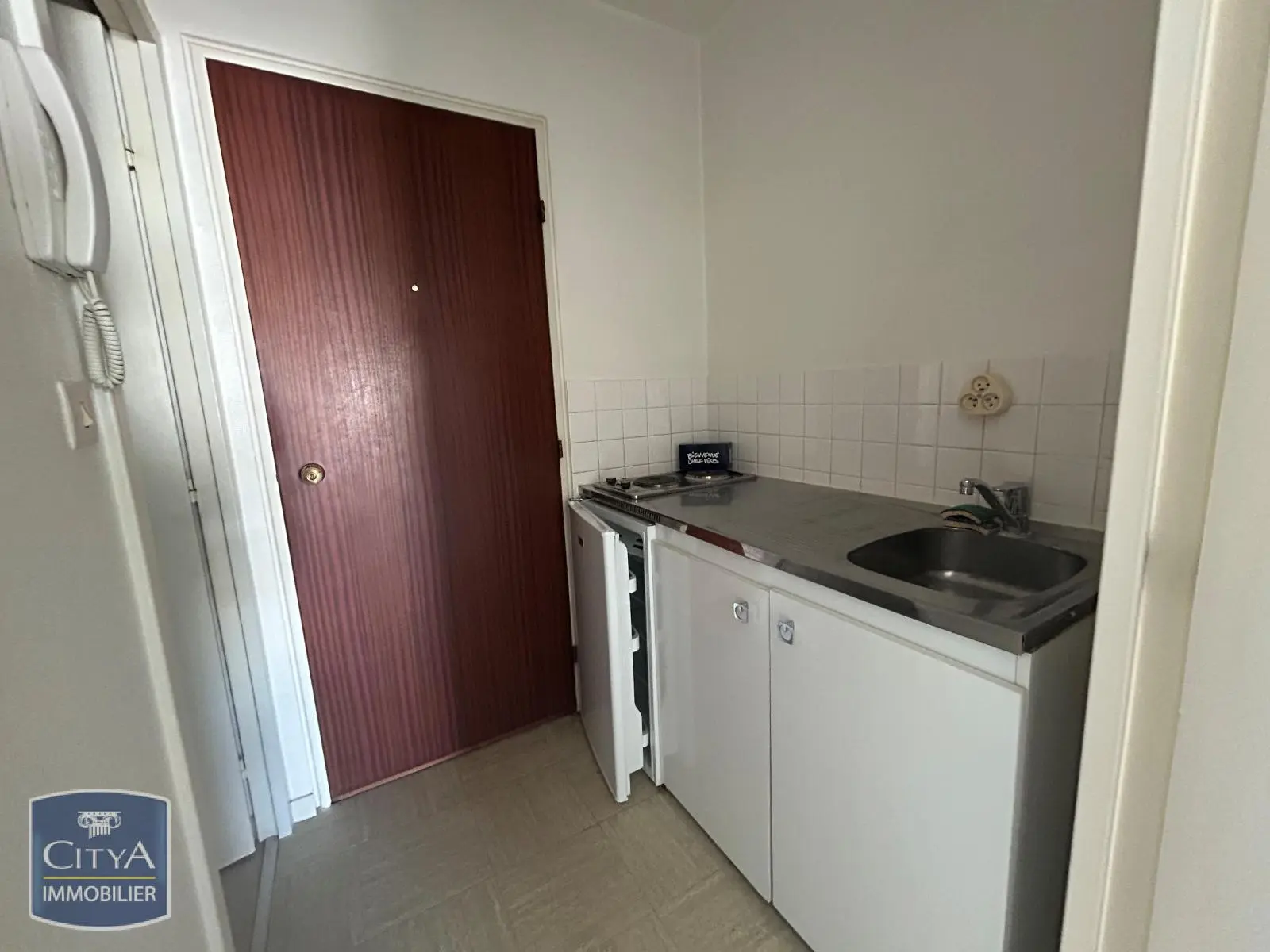 Photo 3 Appartement 1 pièce 22.68m²