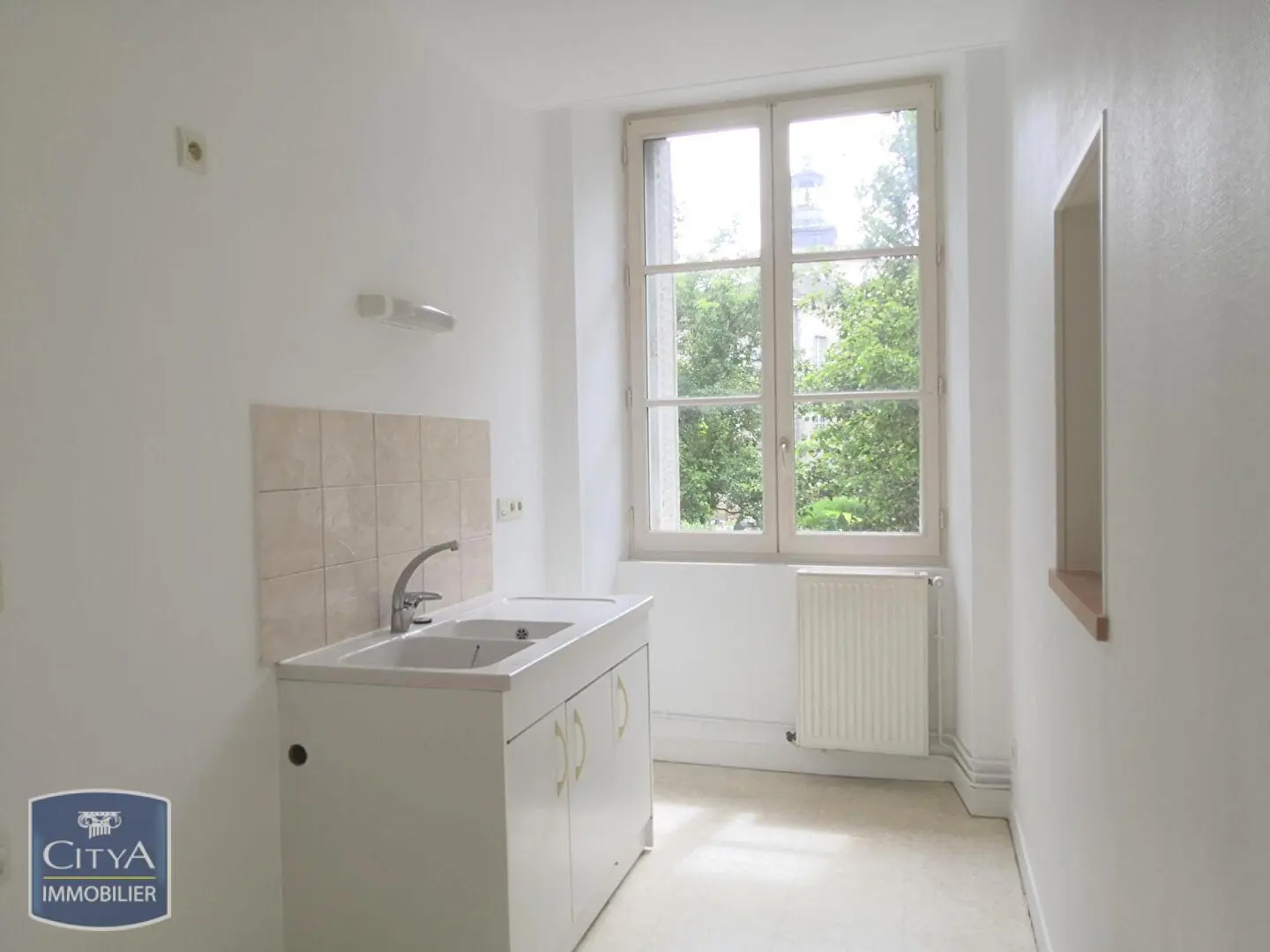 Photo 3 Appartement 4 pièces 74.8m²