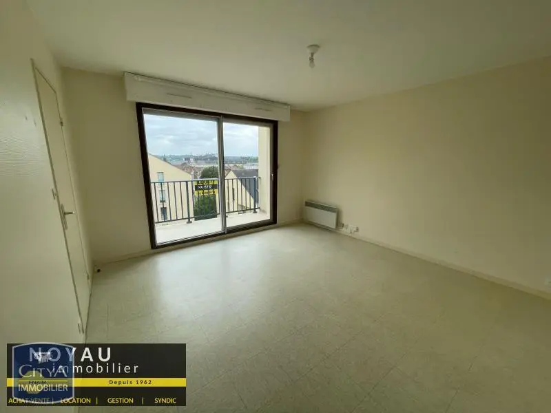 Photo 1 Appartement 1 pièce 34.5m²