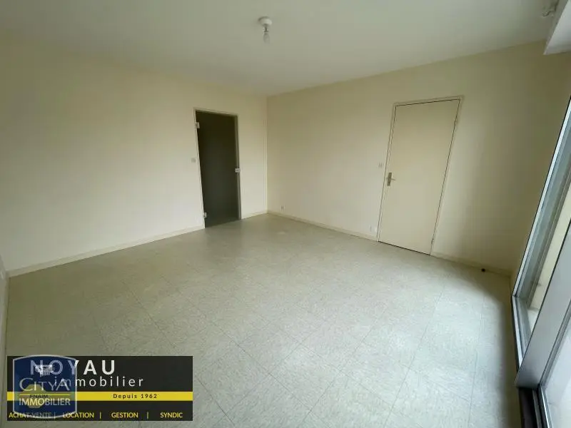 Photo 2 Appartement 1 pièce 34.5m²