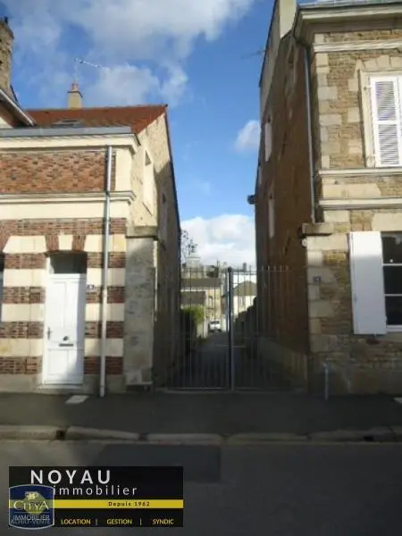 Photo 2 Parking