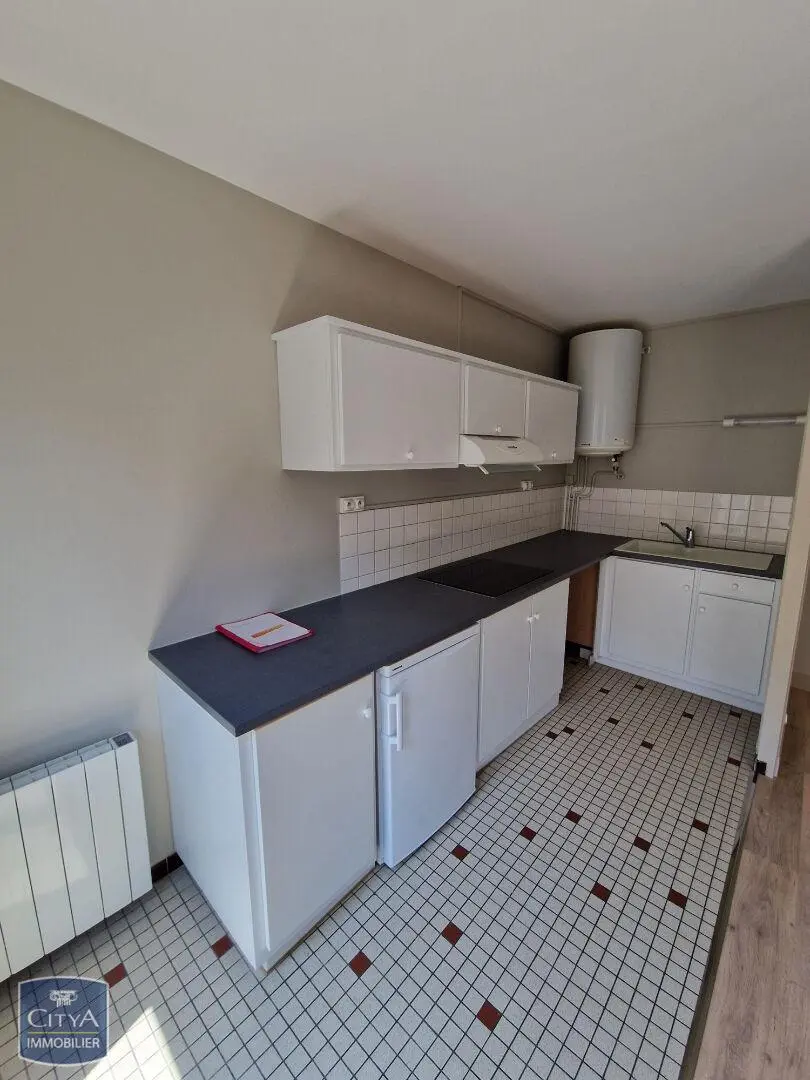 Photo 3 Appartement 1 pièce 28.15m²