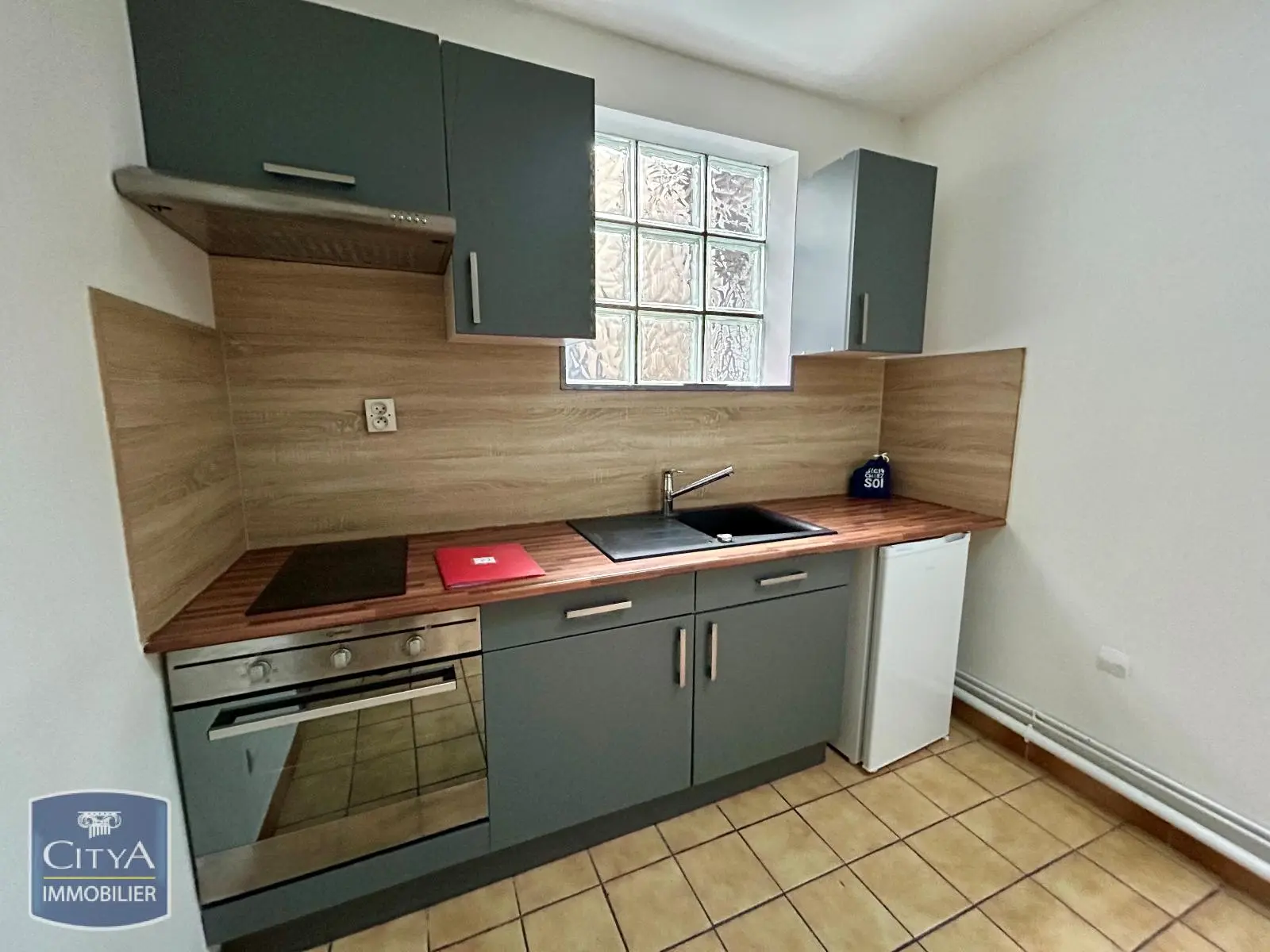 Photo 3 Appartement 1 pièce 32.9m²