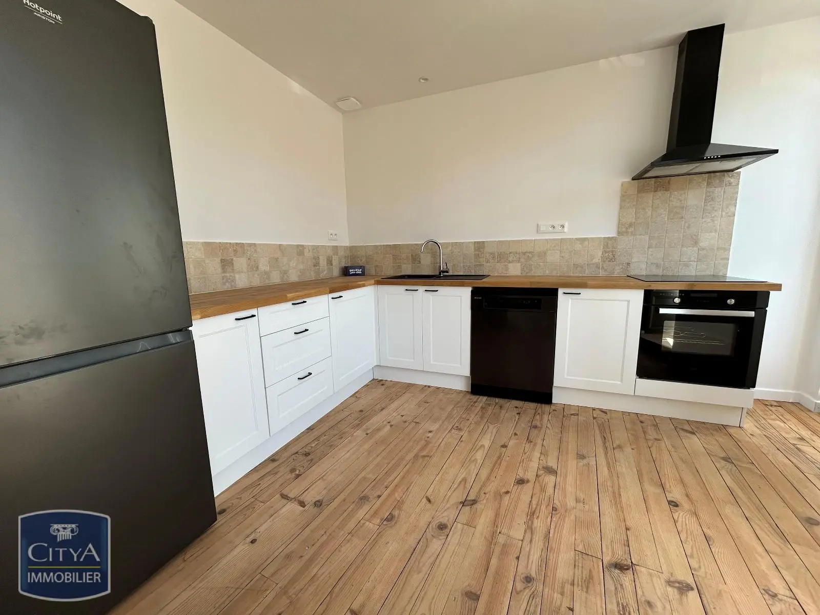 Photo 1 Appartement 4 pièces 88.9m²