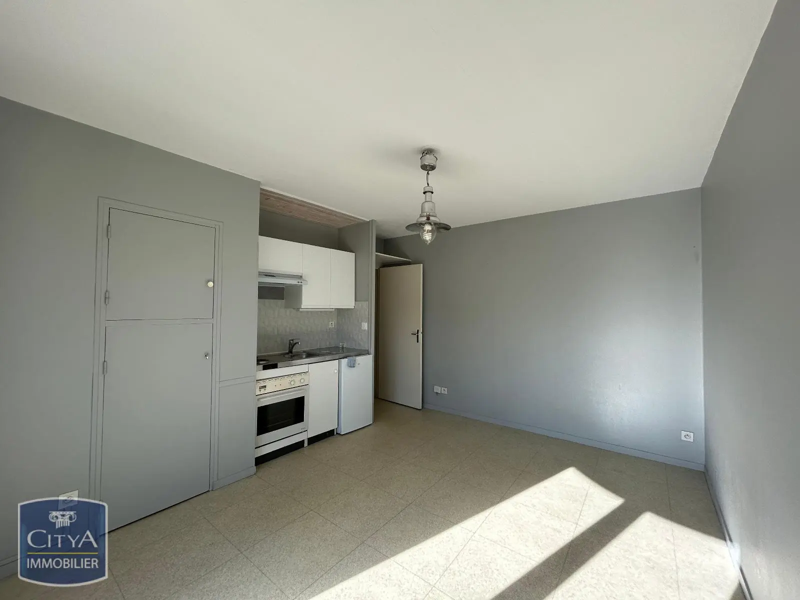 Photo 2 Appartement 1 pièce 20.94m²