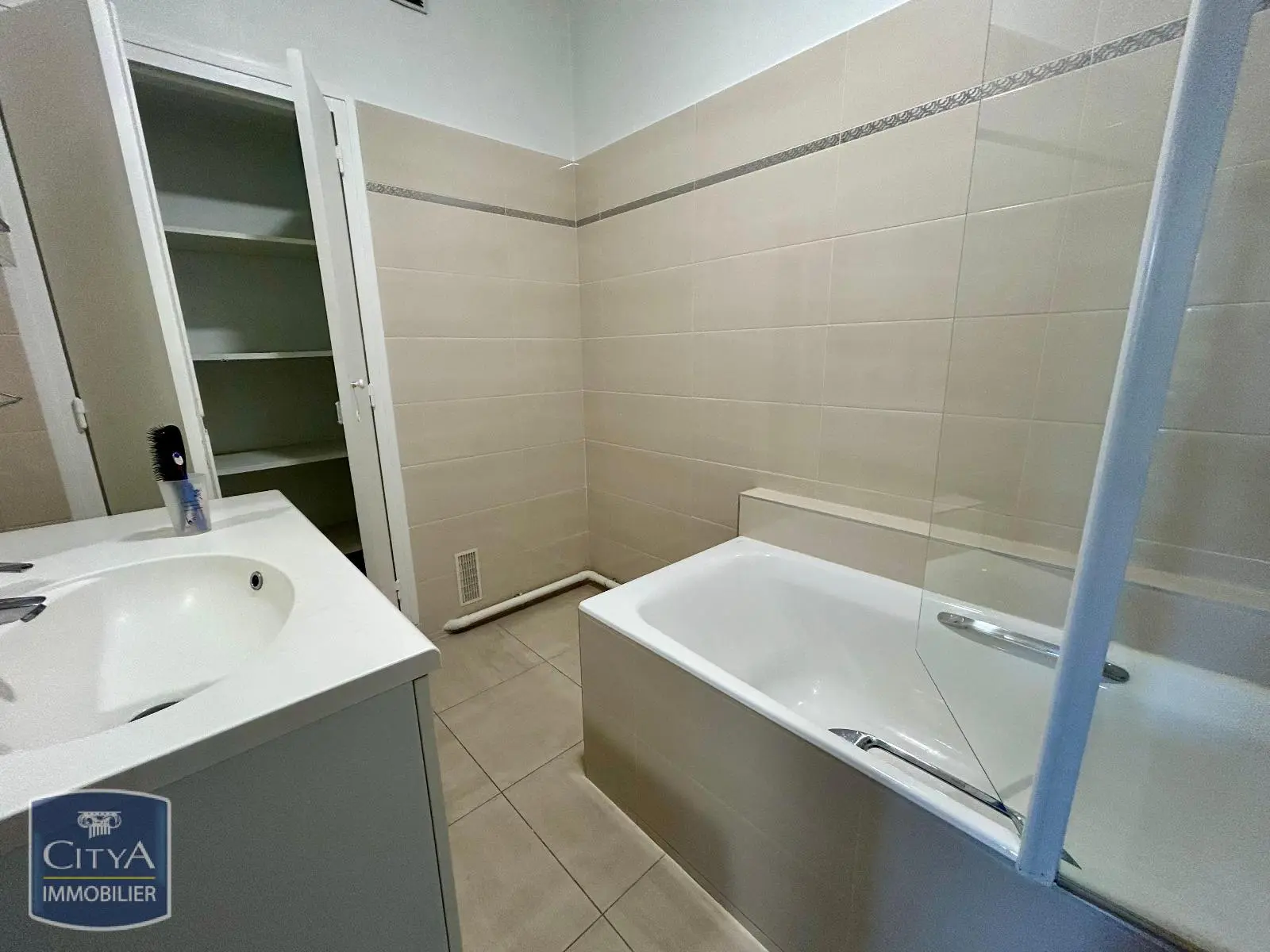Photo 10 Appartement 4 pièces 101.55m²