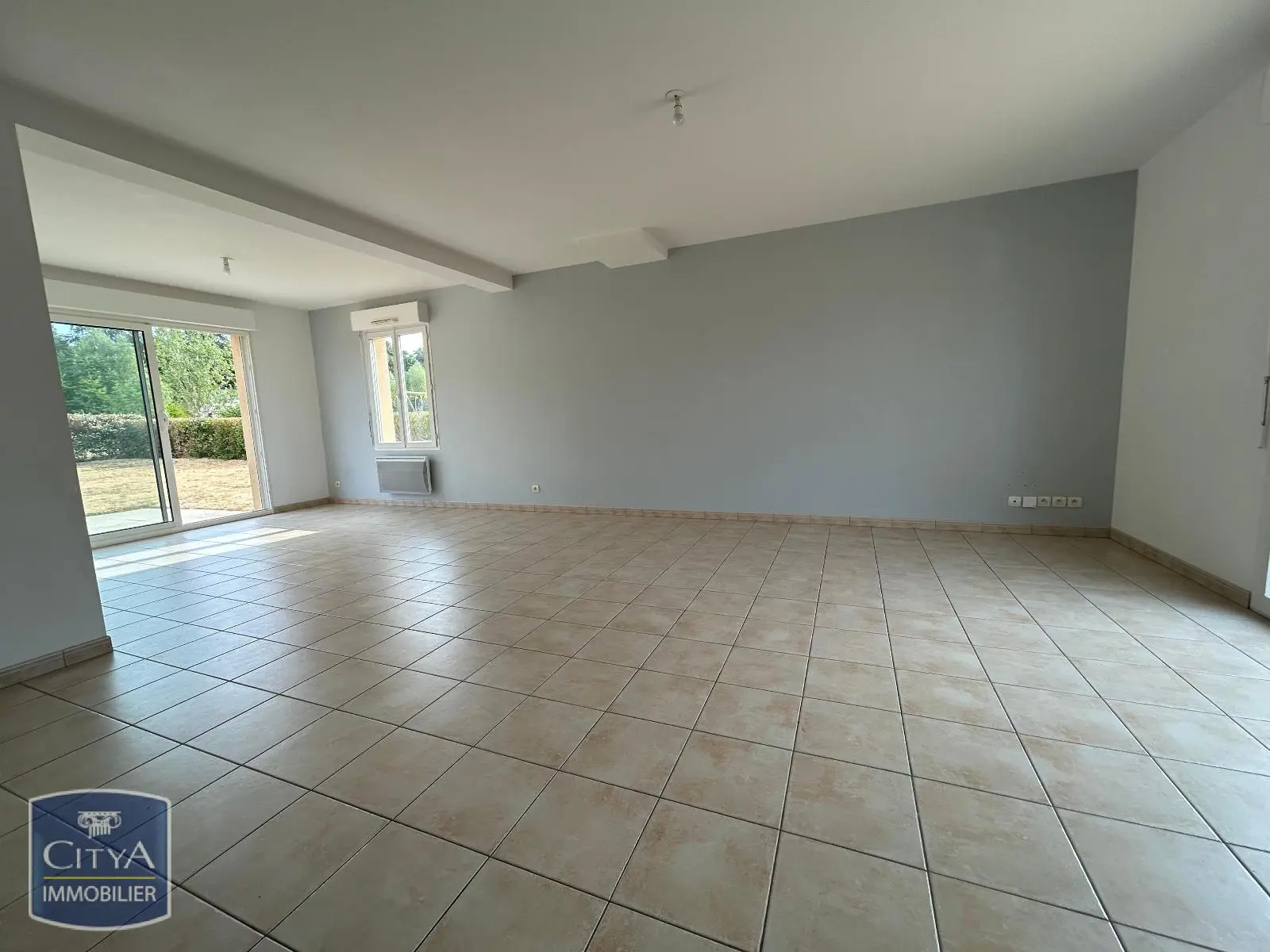 Photo 1 Maison 5 pièces 142.82m²