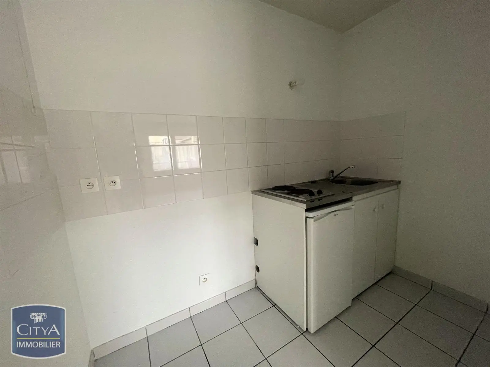 Photo 3 Appartement 1 pièce 26.77m²