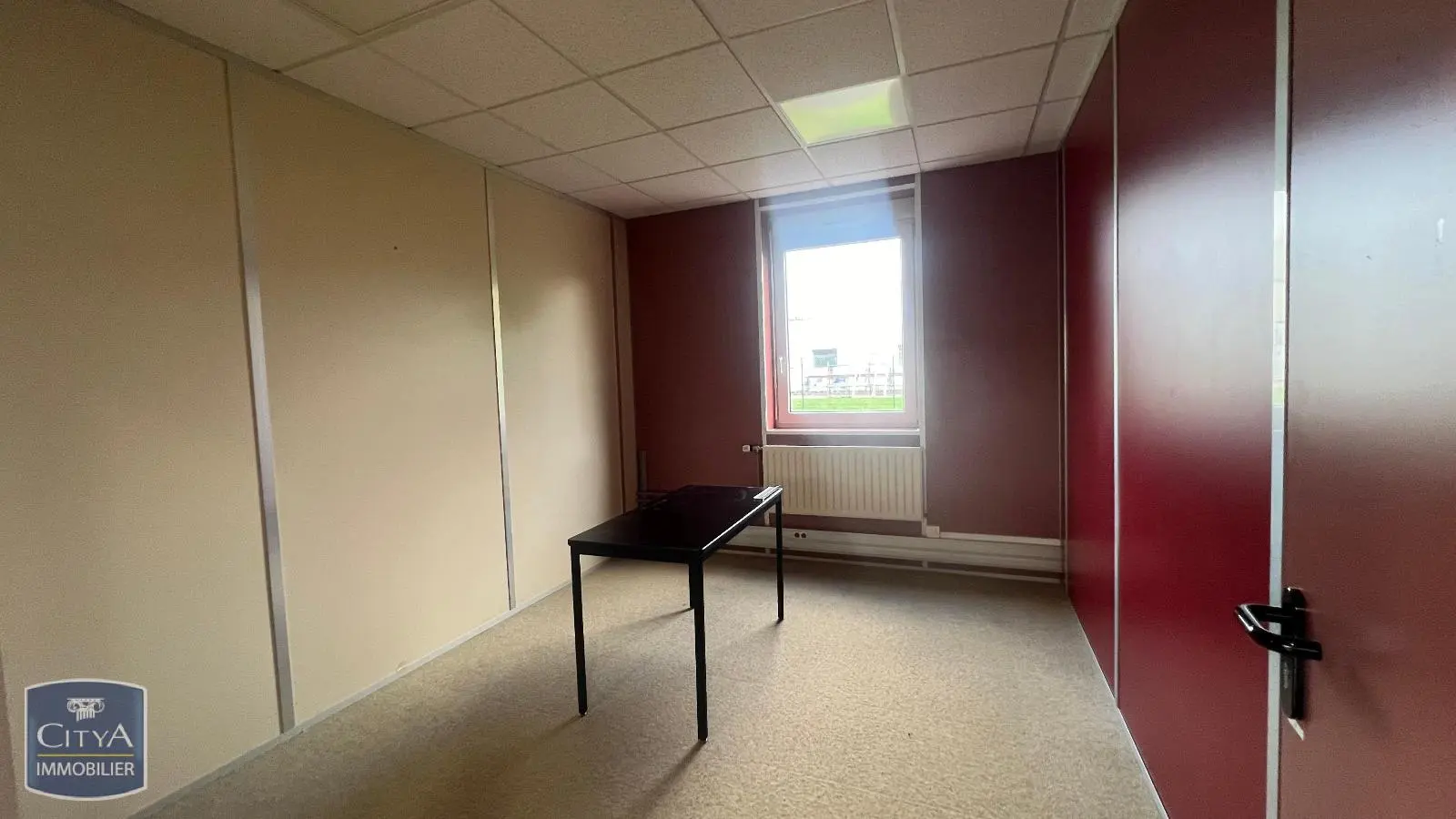 Photo 4 Local Professionnel 6 pièces 120m²