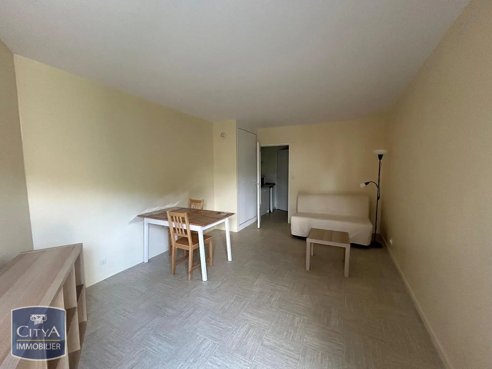 Photo 1 Appartement 1 pièce 22.62m²