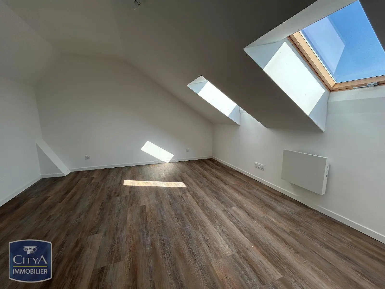 Photo 1 Appartement 1 pièce 15.36m²