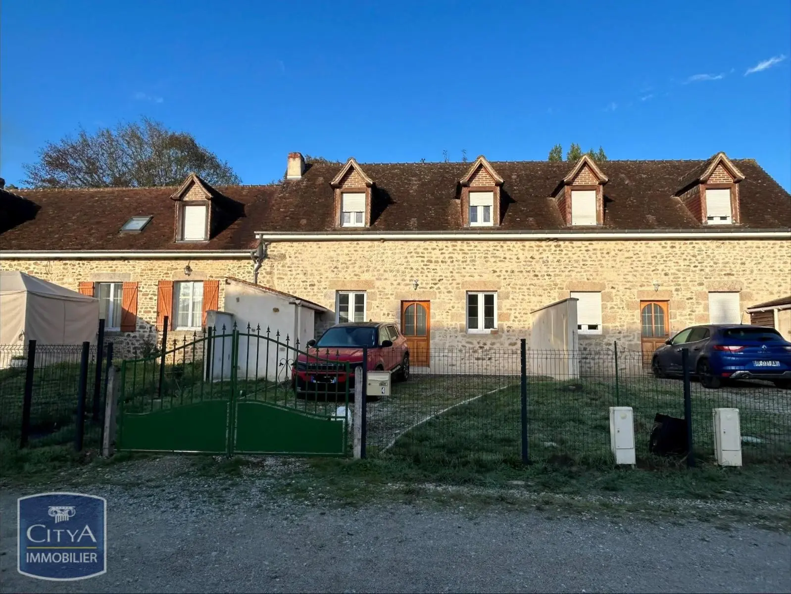 Photo 1 Maison 4 pièces 74.7m²