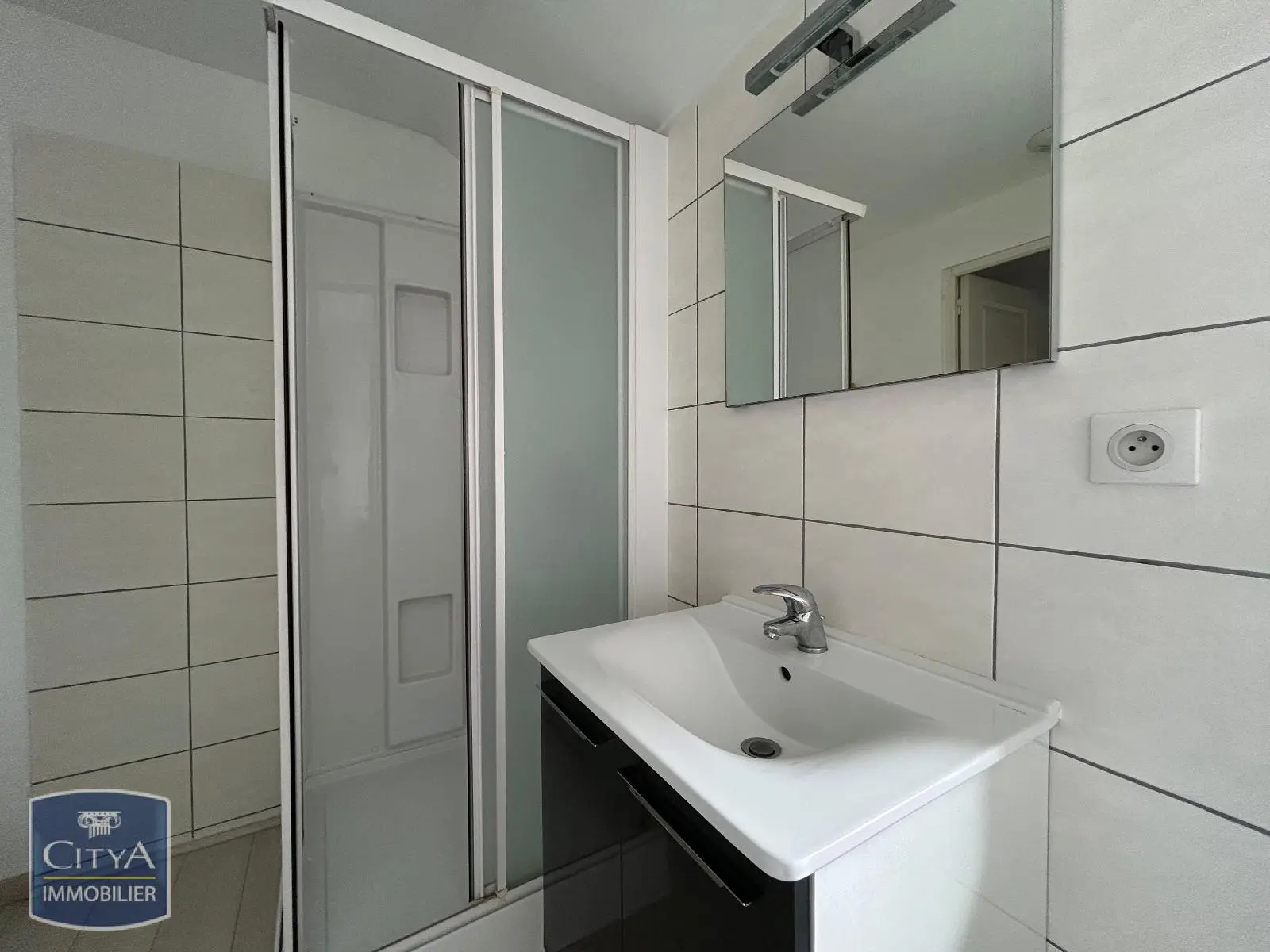 Photo 3 Appartement 1 pièce 23.24m²