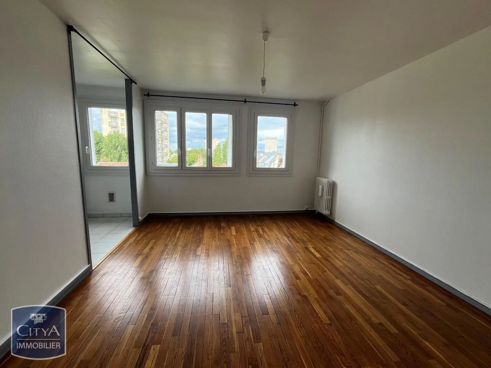 Photo 2 Appartement 1 pièce 28.95m²