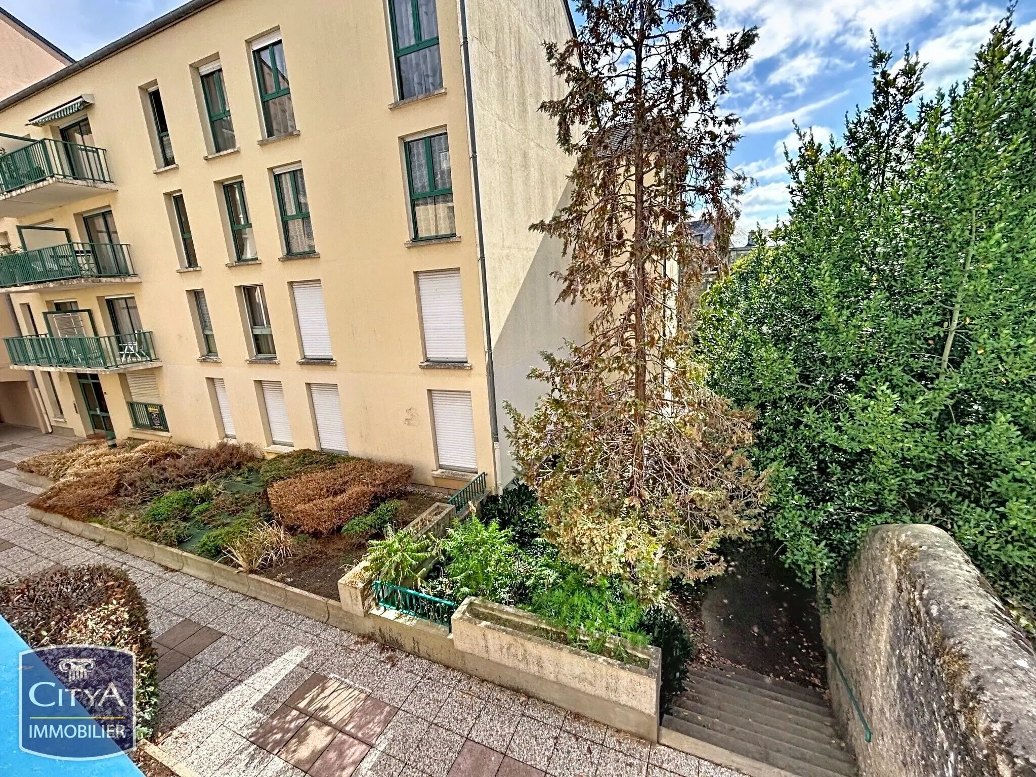 Photo 3 Appartement 1 pièce 27.2m²