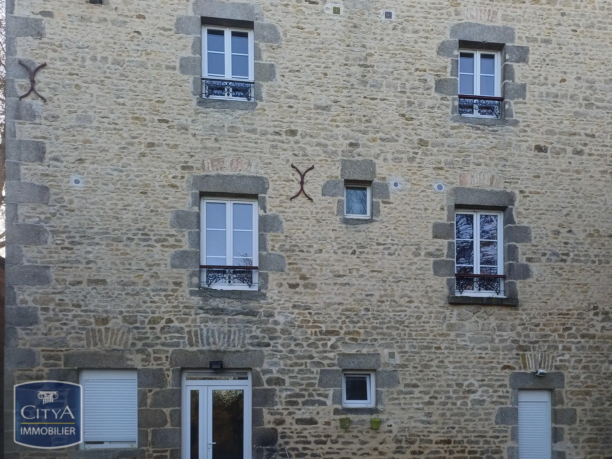 Photo 3 Immeuble 206m²