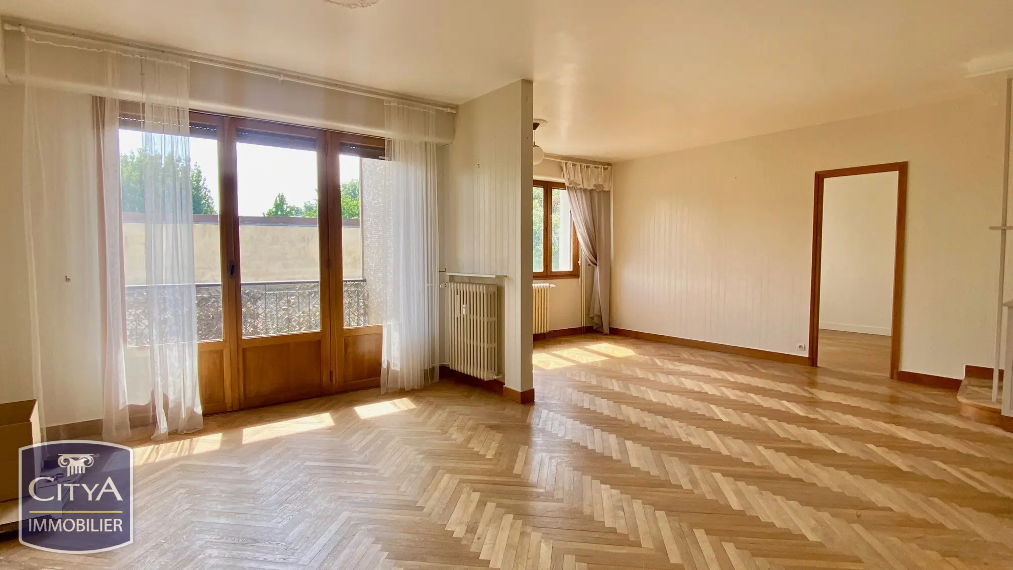 Photo 1 Appartement 5 pièces 107m²